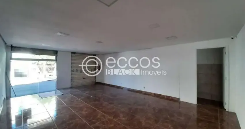 Casa comercial para alugar na Rua Machado de Assis, 813, Centro, Uberlândia