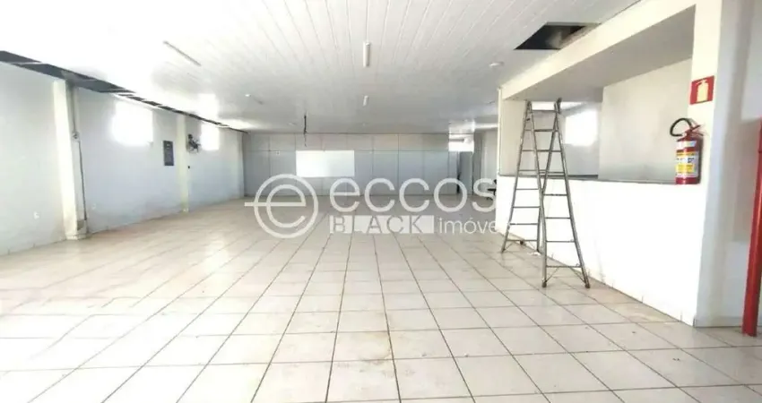 Casa comercial para alugar na Avenida João Naves de Ávila, 5120, Pampulha, Uberlândia