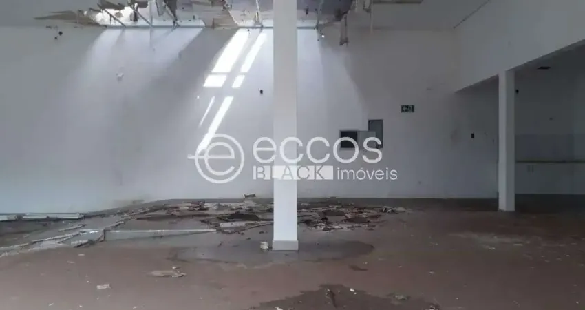 Casa comercial à venda na Avenida Afonso Pena, 4053, Brasil, Uberlândia