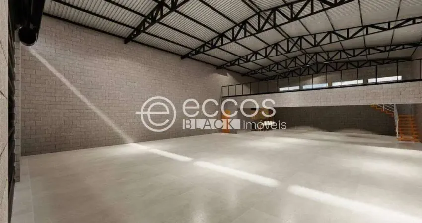 Casa comercial para alugar na Avenida Ubirajara Zacharias, 573, Novo Mundo, Uberlândia