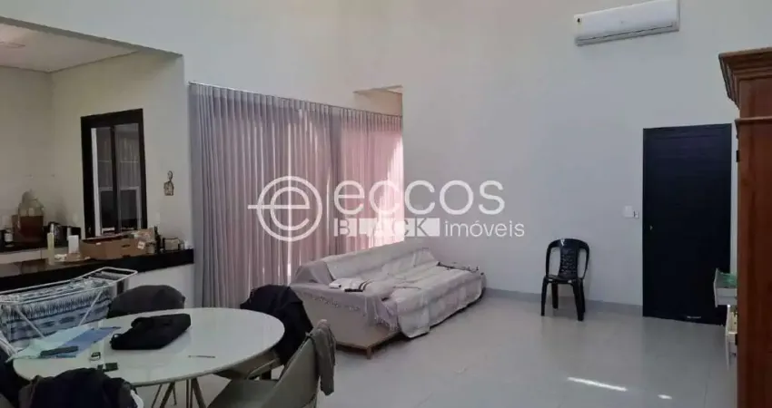 Casa à venda, 3 quartos, 3 suítes, 3 vagas, vigilato pereira - uberlândia/mg