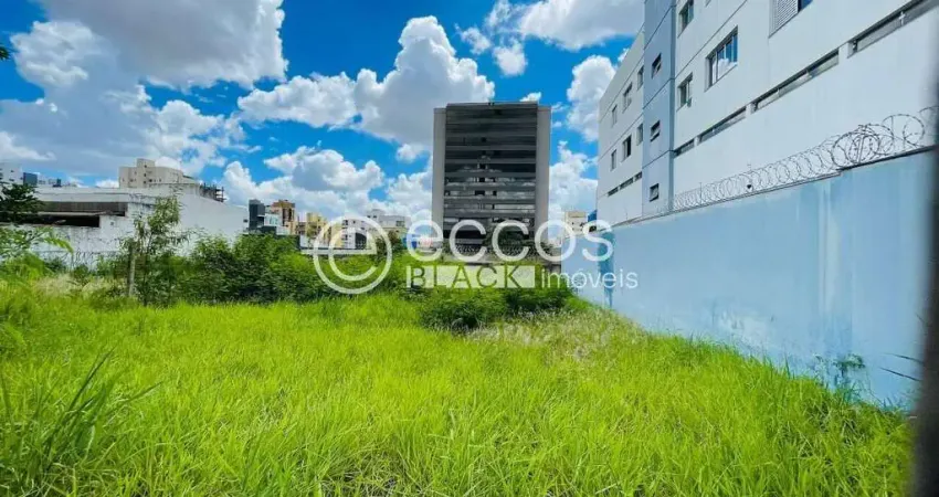Terreno comercial à venda na Avenida João Naves de Ávila, 2121, Saraiva, Uberlândia