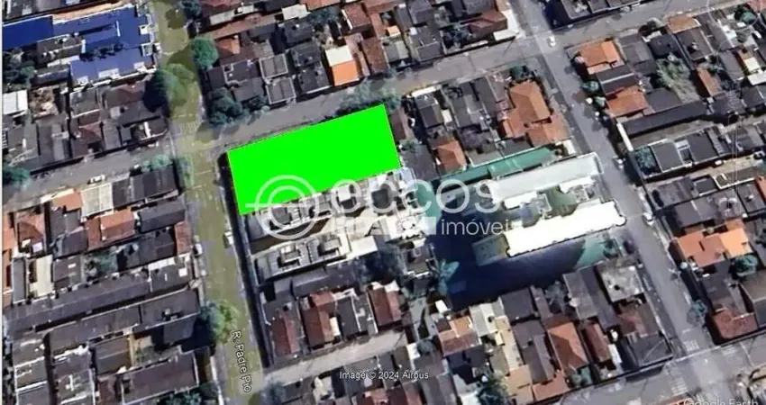 Terreno comercial à venda na Rua Padre Pio, 1376, Martins, Uberlândia