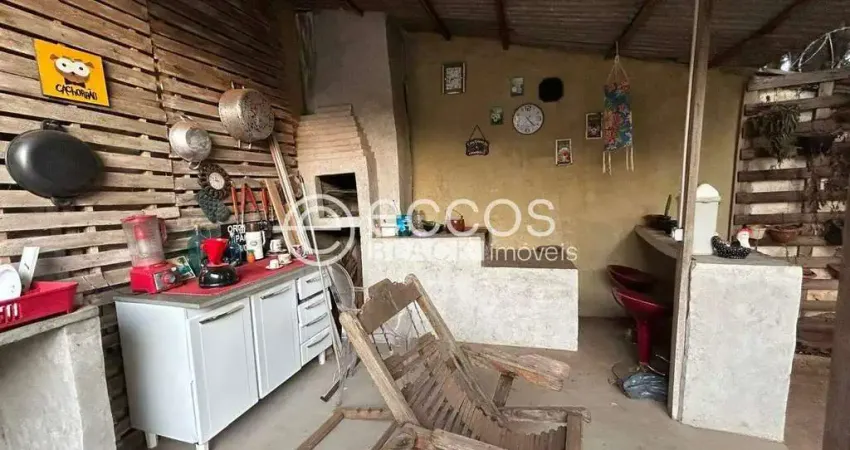 Casa com 2 quartos à venda na Rua Claudemiro José de Souza, 321, Brasil, Uberlândia