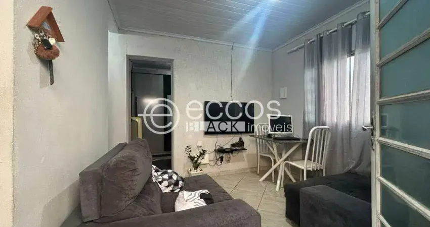 Casa à venda, 2 quartos, 2 vagas, shopping park - uberlândia/mg