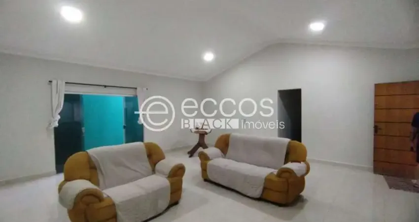 Casa à venda, 3 quartos, 1 suíte, 10 vagas, parque colibri - uberaba/mg