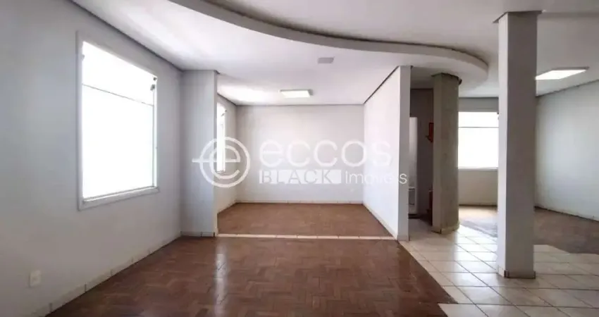 Casa comercial para alugar na Avenida Rio Branco, 255, Lidice, Uberlândia
