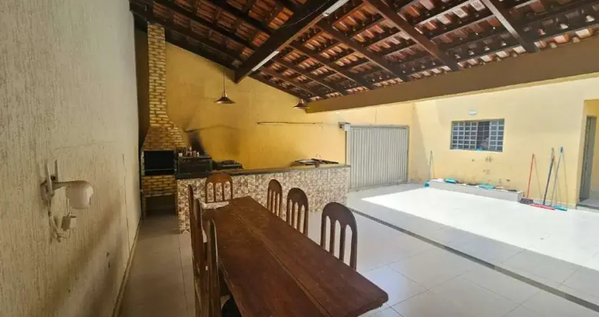 Casa à venda, 4 quartos, 1 suíte, 7 vagas, laranjeiras - uberlândia/mg