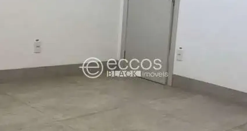 Sala comercial para alugar na Rua Vieira Gonçalves, 218, Martins, Uberlândia