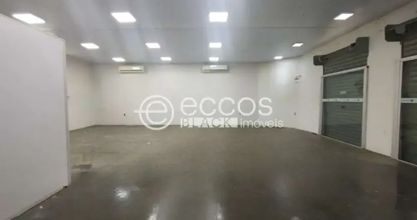 Casa comercial para alugar na Rua Eça de Queirós, 102, Tubalina, Uberlândia