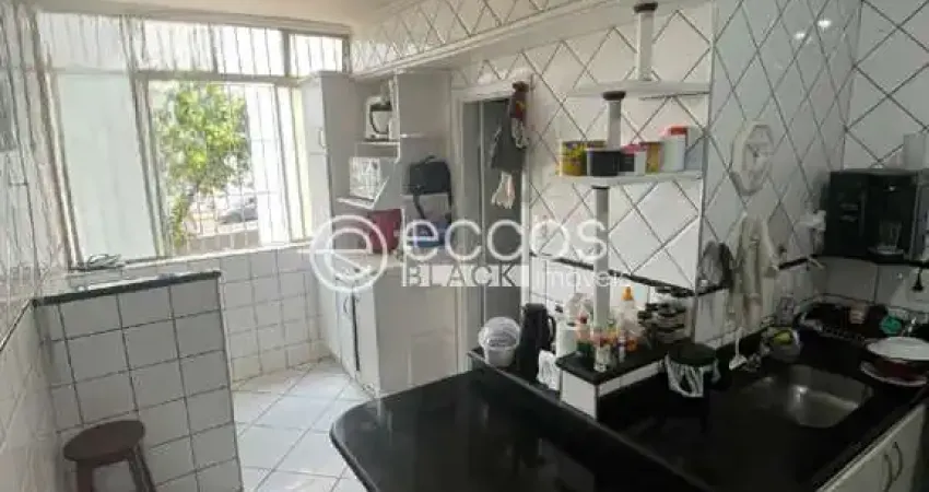 Apartamento à venda, 3 quartos, 1 suíte, tibery - uberlândia/mg
