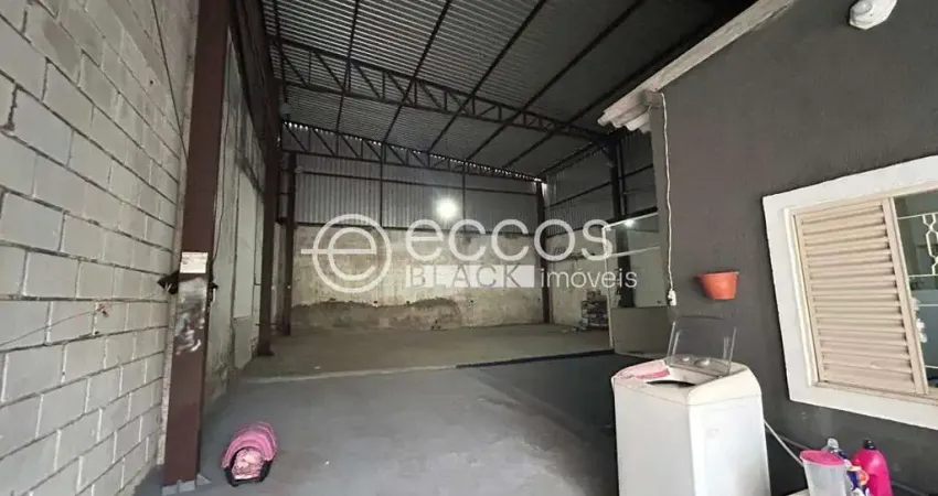 Barracão à venda, 1 quarto, 2 vagas, jardim patrícia - uberlândia/mg
