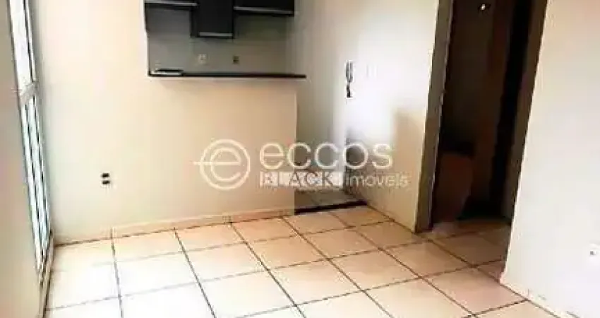 Casa à venda, 2 quartos, 1 suíte, 2 vagas, shopping park - uberlândia/mg