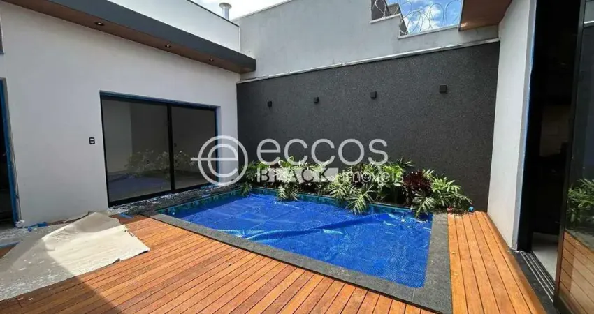 Casa à venda, 3 quartos, 3 suítes, 2 vagas, aclimação - uberlândia/mg