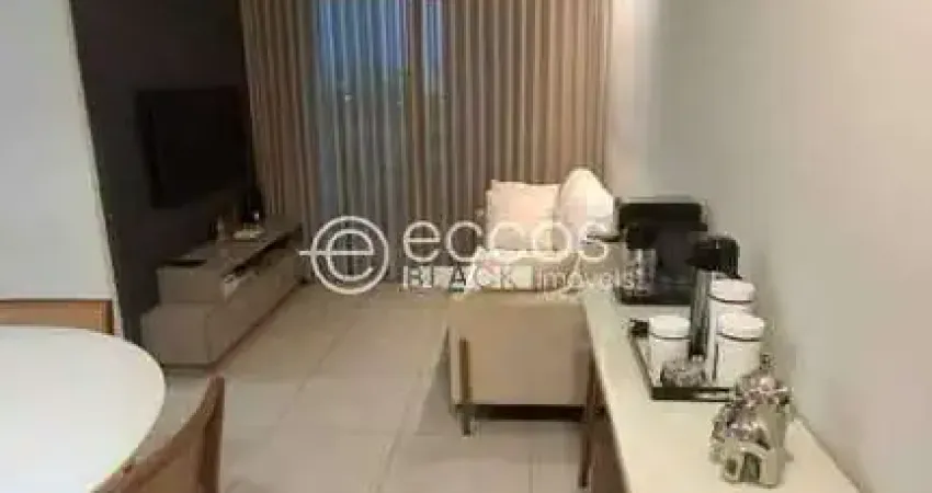 Apartamento à venda, 3 quartos, 1 suíte, alto umuarama - uberlândia/mg