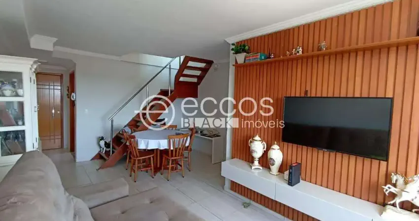 Cobertura à venda, 3 quartos, 1 suíte, 2 vagas, osvaldo rezende - uberlândia/mg