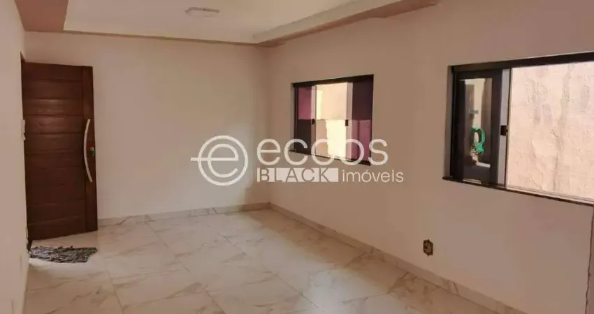 Casa para aluguel, 2 quartos, 2 suítes, 2 vagas, bosque - araguari/mg