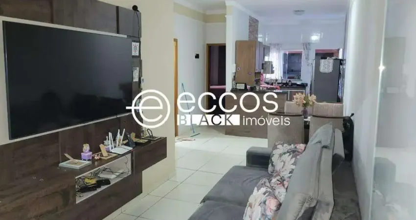 Casa à venda, 2 quartos, 2 vagas, jardim europa - uberlândia/mg