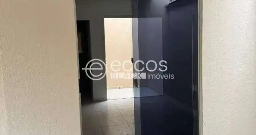 Casa para aluguel, 2 quartos, 2 vagas, jardim europa - uberlândia/mg
