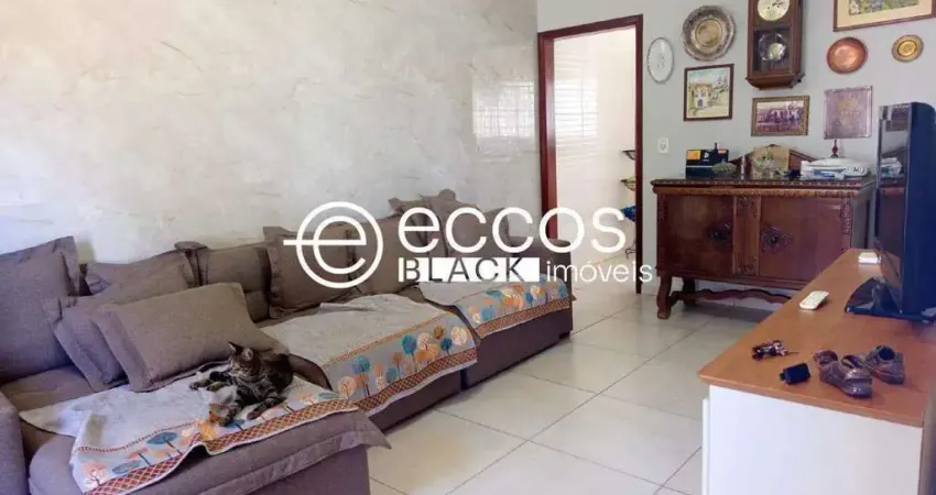 Casa à venda, 3 quartos, 1 suíte, 2 vagas, jardim regina - araguari/mg