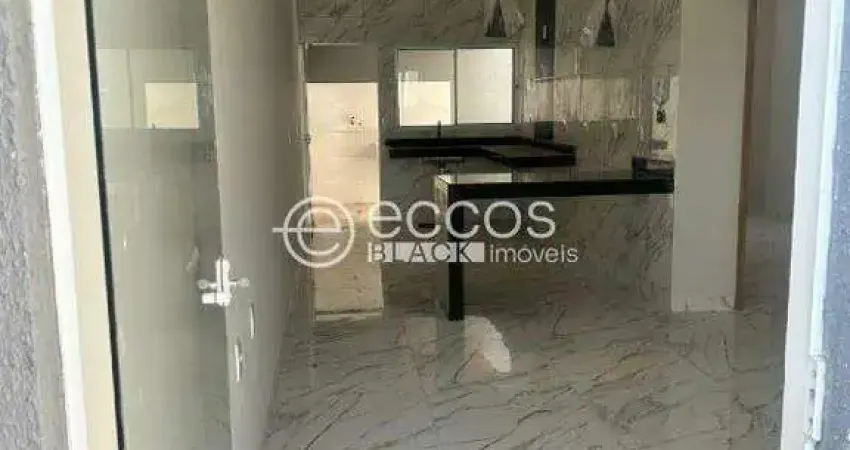 Casa à venda, 2 quartos, 1 suíte, 2 vagas, aclimação - uberlândia/mg