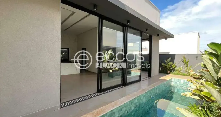 Casa em condomínio à venda, 3 quartos, 3 suítes, 4 vagas, Laranjeiras - Uberlândia/MG