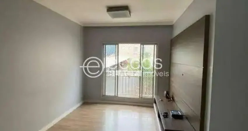 Apartamento à venda, 3 quartos, 1 suíte, 2 vagas, Tubalina - Uberlândia/MG