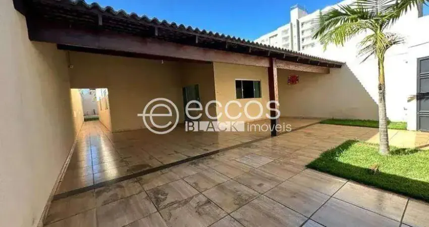 Casa à venda, 3 quartos, 1 suíte, 3 vagas, santa mônica - uberlândia/mg