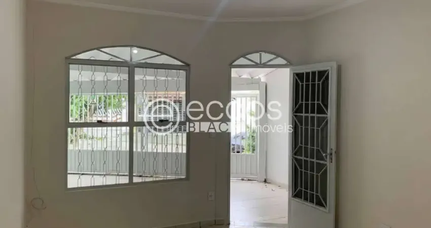 Casa com 3 quartos à venda na Rua José Rosa, Jardim do Sol, Sorocaba