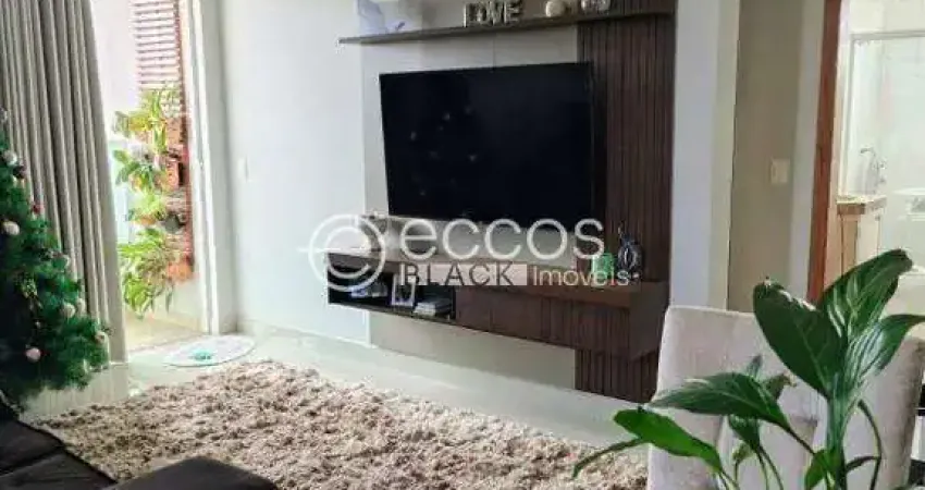 Apartamento para aluguel, 3 quartos, 1 suíte, 2 vagas, Presidente Roosevelt - Uberlândia/MG