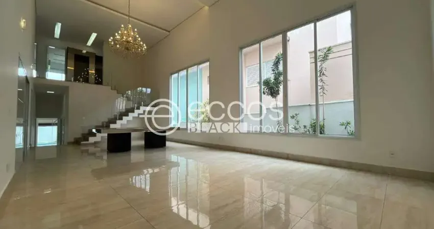 Casa em condomínio à venda, 4 quartos, 4 suítes, 4 vagas, Nova Uberlândia - Uberlândia/MG