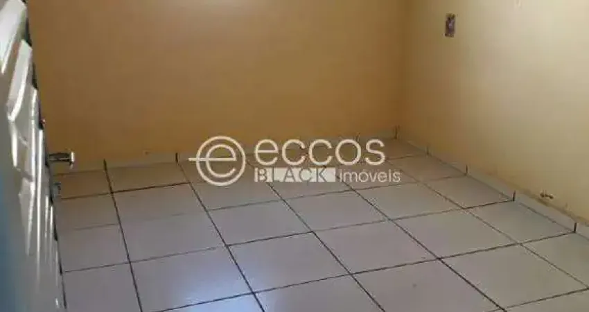 Casa com 4 quartos à venda na Rua Piauí, Miranda, Araguari
