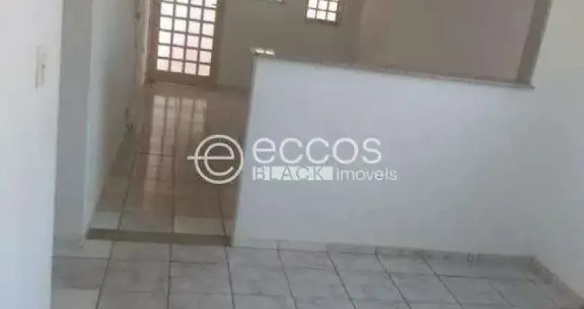 Casa à venda, 2 quartos, 1 suíte, 3 vagas, Conjunto Antônio Barbosa de Souza - UBERABA/MG