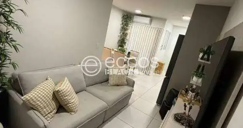 Apartamento à venda, 2 quartos, 1 suíte, 1 vaga, Gávea - Uberlândia/MG