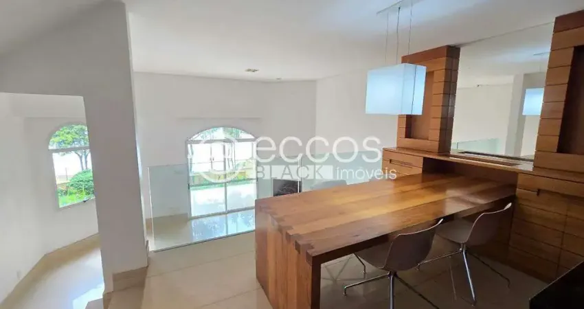 Casa em condomínio para aluguel, 3 quartos, 2 suítes, 2 vagas, Alphaville Lagoa dos Ingleses - Nova Lima/MG