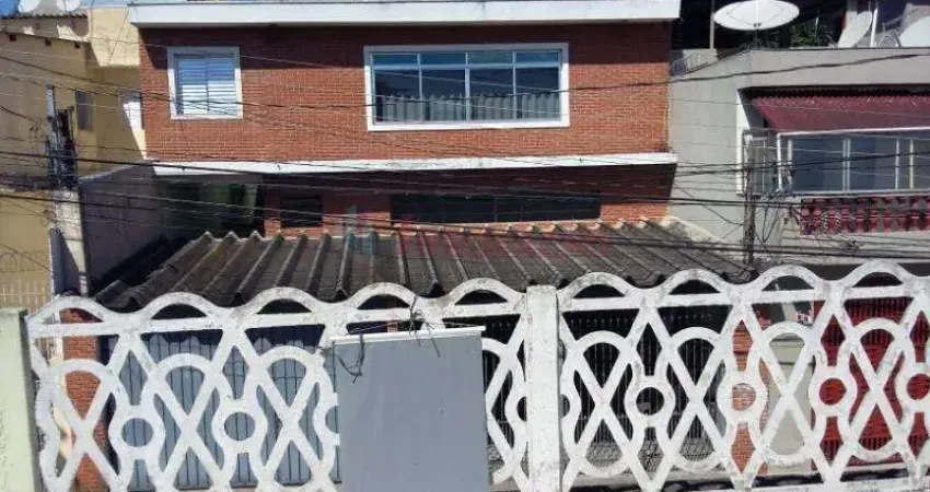 Sobrado para Venda na cachoeirinha com 3 dorm, 2 vagas, 180,00 metros de área construída
