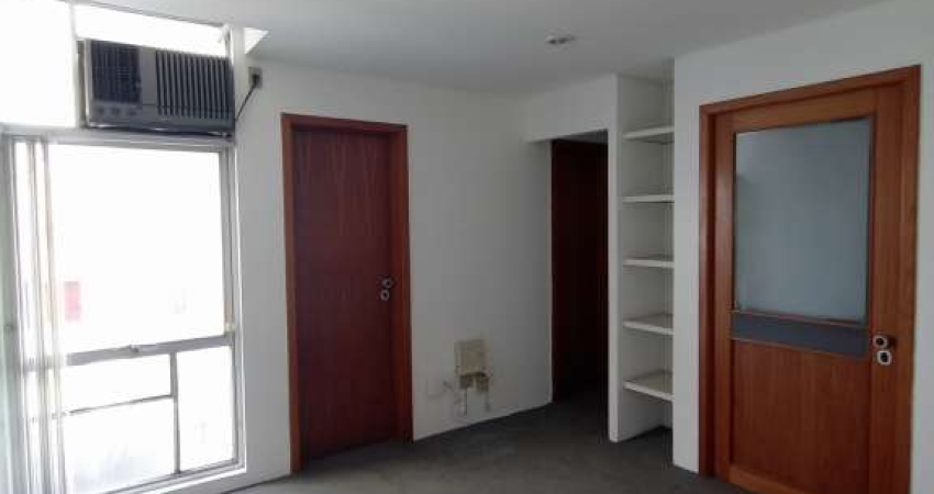 Sala comercial à venda na Rua João Abbott, Petrópolis, Porto Alegre