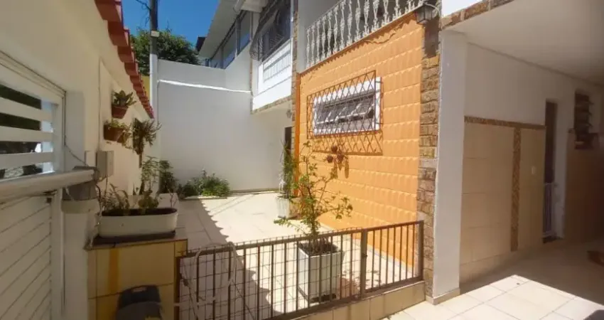 CASA À VENDA, 3 QUARTOS, 1 SUÍTE, 2 VGAS, DUPLEX - TAQUARA