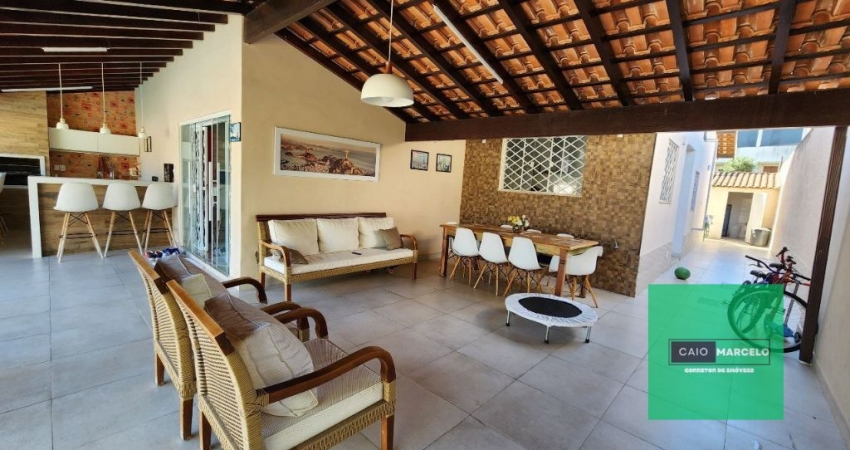 CASA LINEAR MODERNA EM CONDOMÍNIO FECHADO, 3 QUARTOS, 1 SUÍTE, 2 VGAS, ÁREA GOURMET, PISCINA - TAQUARA