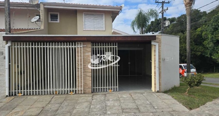 Casa com 3 quartos para alugar no Ganchinho, Curitiba 