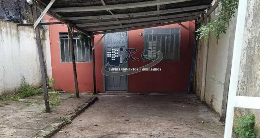 RC Imóveis aluga - Parte de Baixo de sobrado no Alto Boqueirão