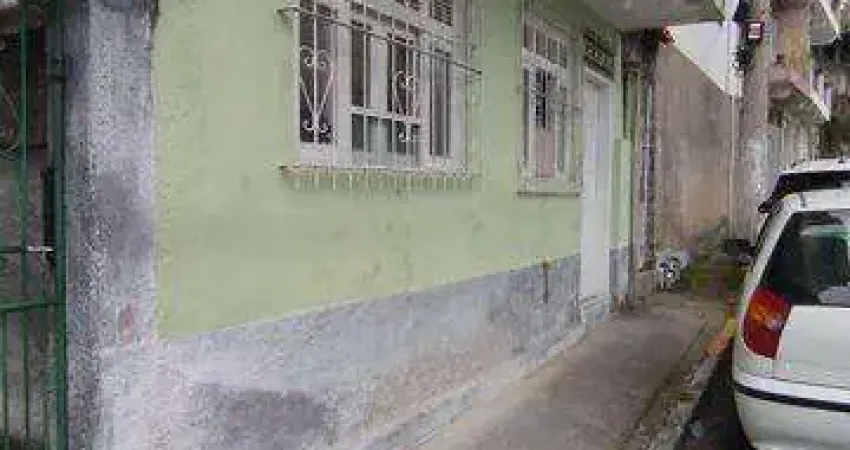 Casa para Venda em Nova Friburgo, Cordoeira, 2 dormitórios, 1 banheiro, 1 vaga