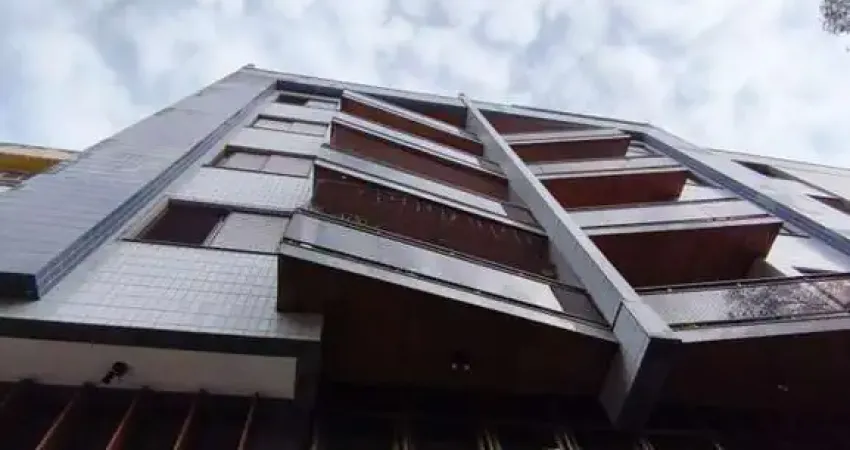 Apartamento para Venda em Nova Friburgo, Centro, 1 dormitório, 2 banheiros, 1 vaga