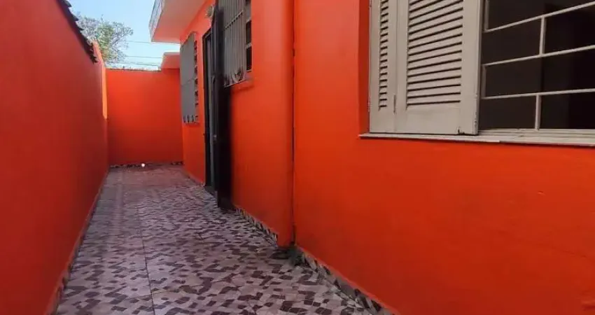 Casa para Venda em São Vicente, Parque Bitaru, 2 dormitórios, 1 banheiro, 2 vagas