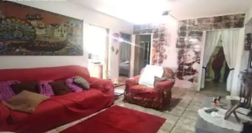 Sobrado para Venda em São Vicente, Cidade Naútica, 2 dormitórios, 1 banheiro, 1 vaga