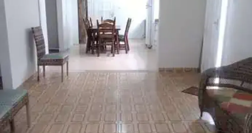 Casa para Locação em São Vicente, Vila Valença, 2 dormitórios, 1 suíte, 2 banheiros, 2 vagas