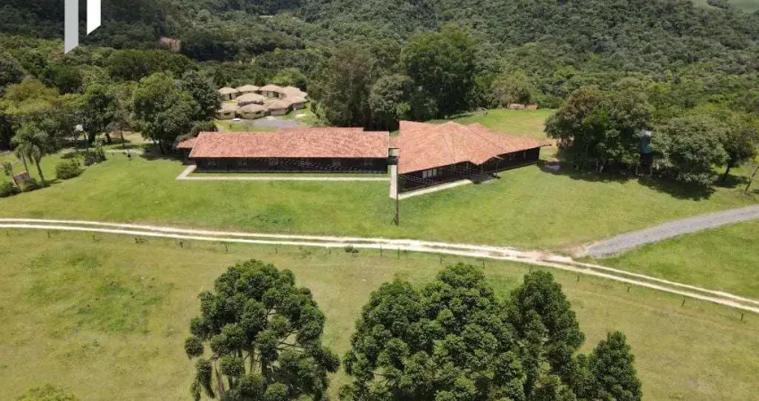 Chácara com estrutura completa, 20.000 m  por R  5.499.900,00 - Jardim Bela Vista - Campo Largo