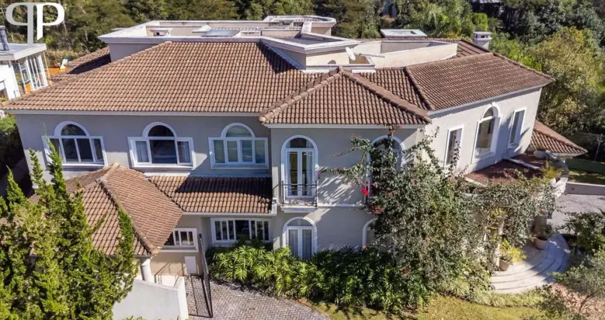 Casa à venda de  830m  ,4 suítes no Alphaville Graciosa, PINHAIS - PR