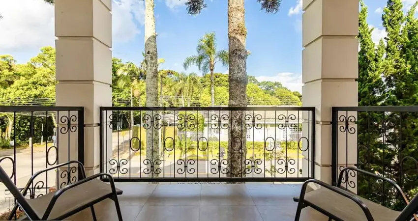 Casa icônica no jardim social em frente do bosque de portugal - curitiba - pr