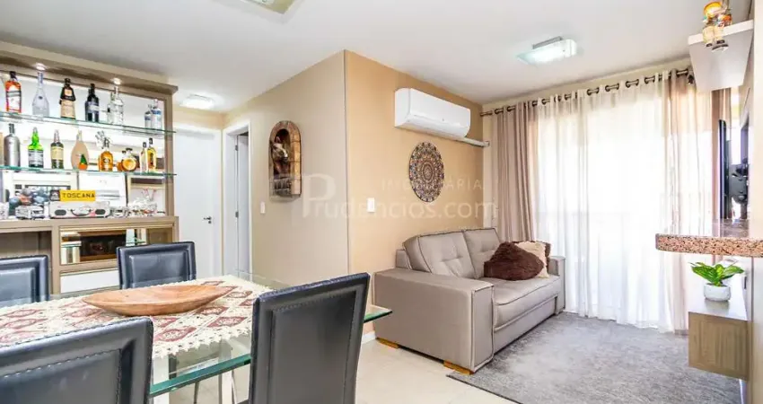 Apartamento com 2 dormitórios, Condomínio Grand Chateau, Pinhais PR